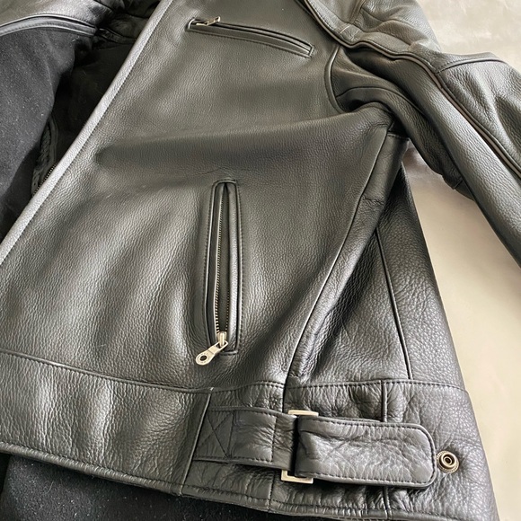 Harley Davidson Leather Jacket - Picture 7 of 8